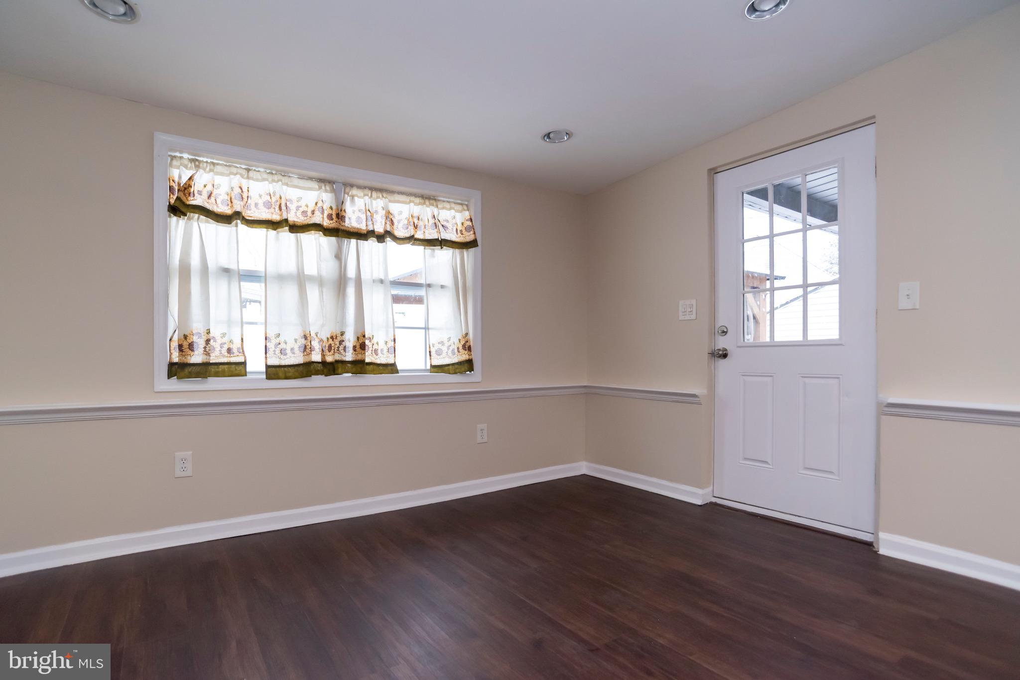 438 Andover Road Fairless Hills, PA 19030 - Photo 14 of 41 Backyard access