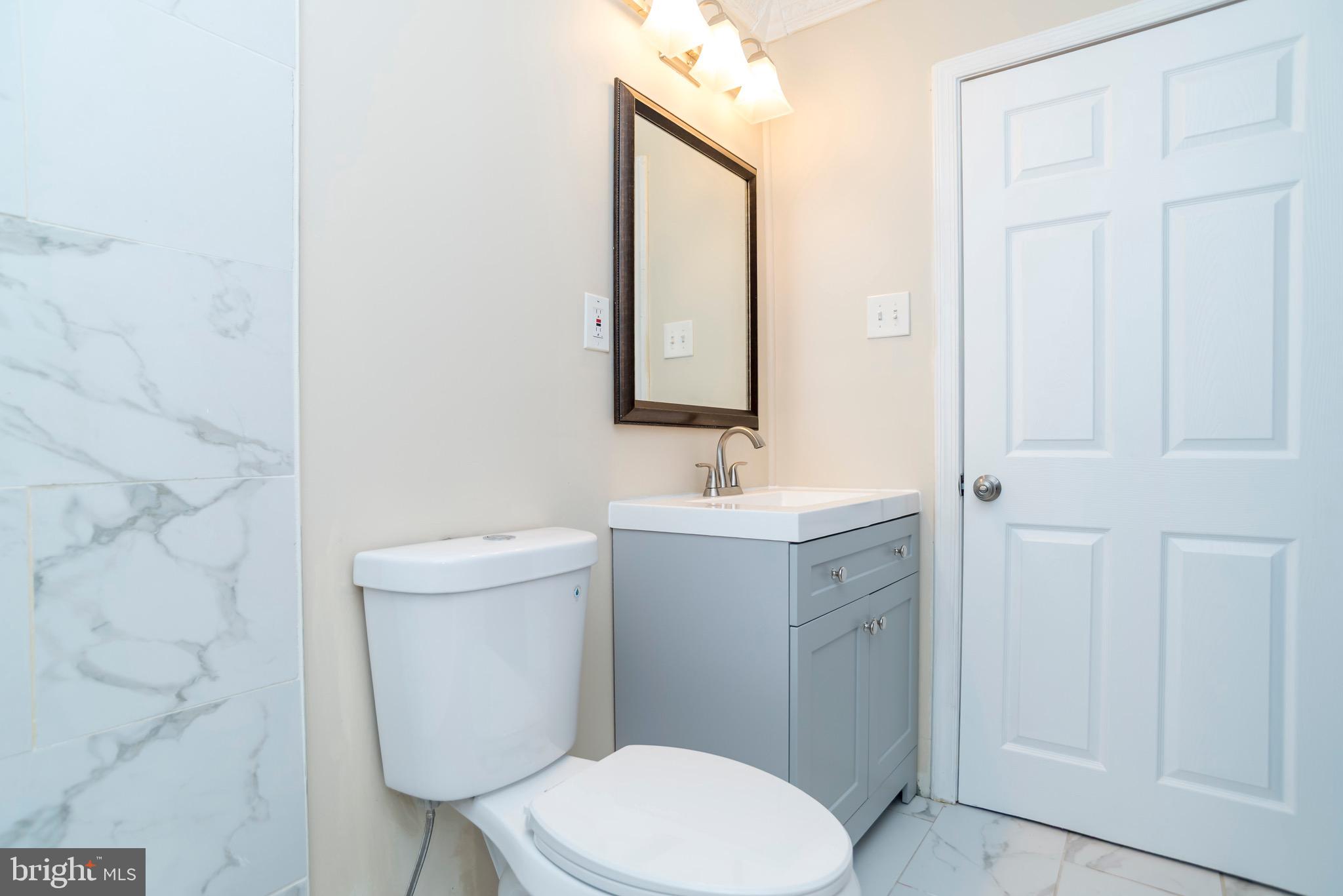 438 Andover Road Fairless Hills, PA 19030 - Photo 25 of 41 Hall Bathroom with Tub