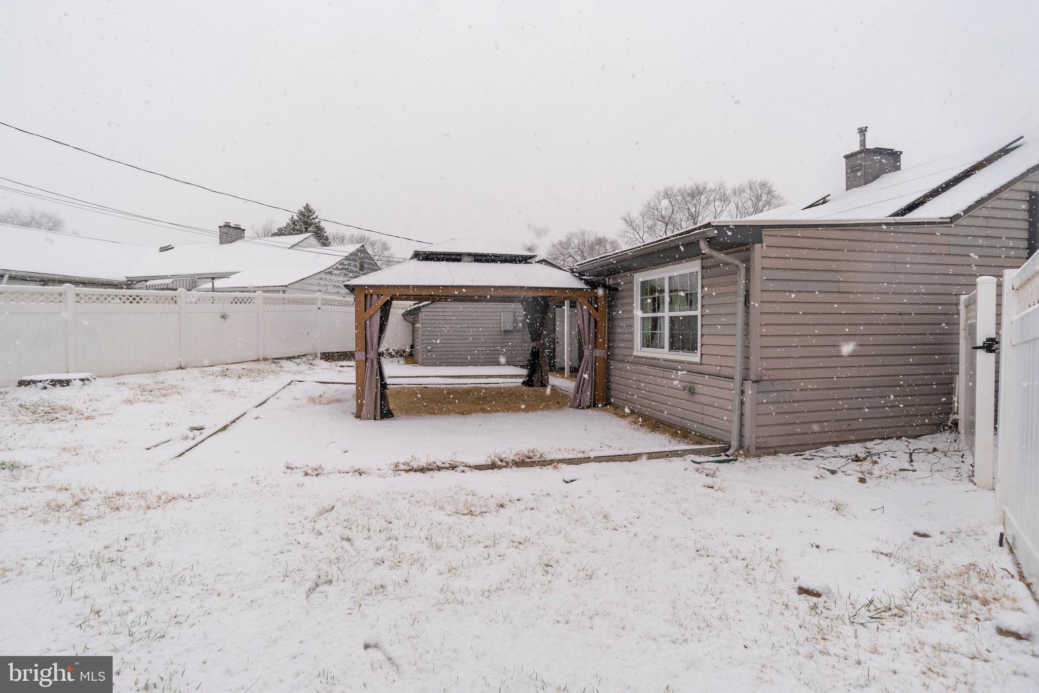 438 Andover Road Fairless Hills, PA 19030 - Photo 29 of 41 Fenced in Backyard