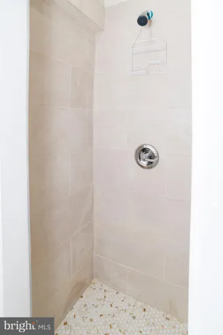 $2,825 | 438 Andover Road, Fairless Hills, PA 19030