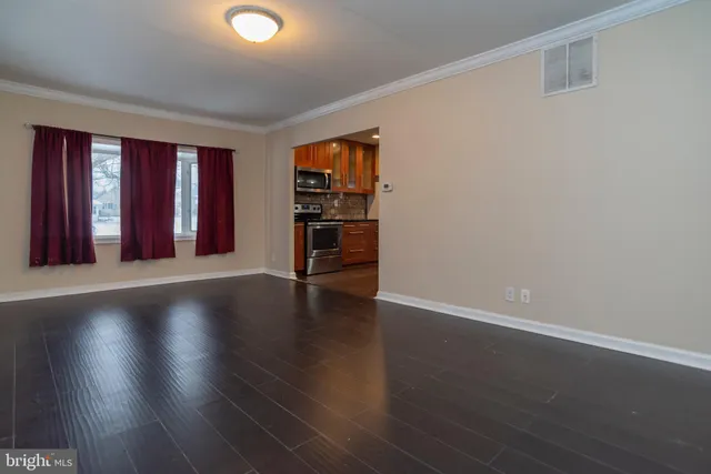 $2,825 | 438 Andover Road, Fairless Hills, PA 19030