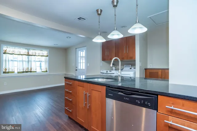 $2,825 | 438 Andover Road, Fairless Hills, PA 19030