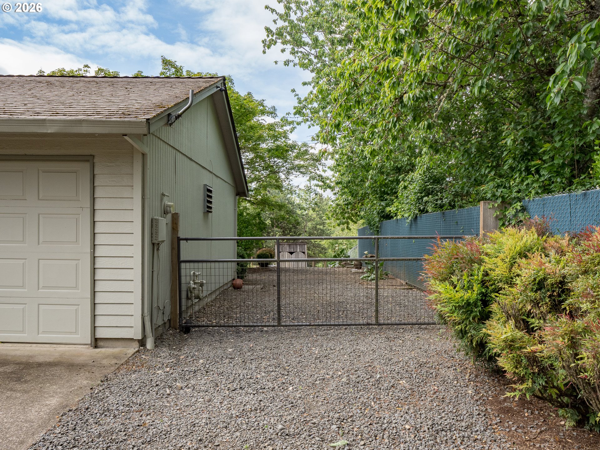 1002 Charles Street Newberg, OR 97132 - Photo 33 of 43
