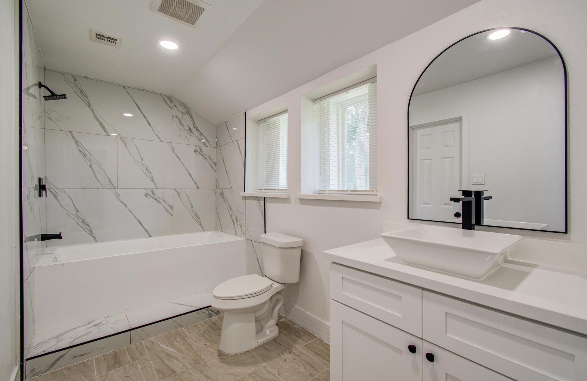 494 Brandon Road Conroe, TX 77302 - Photo 13 of 22