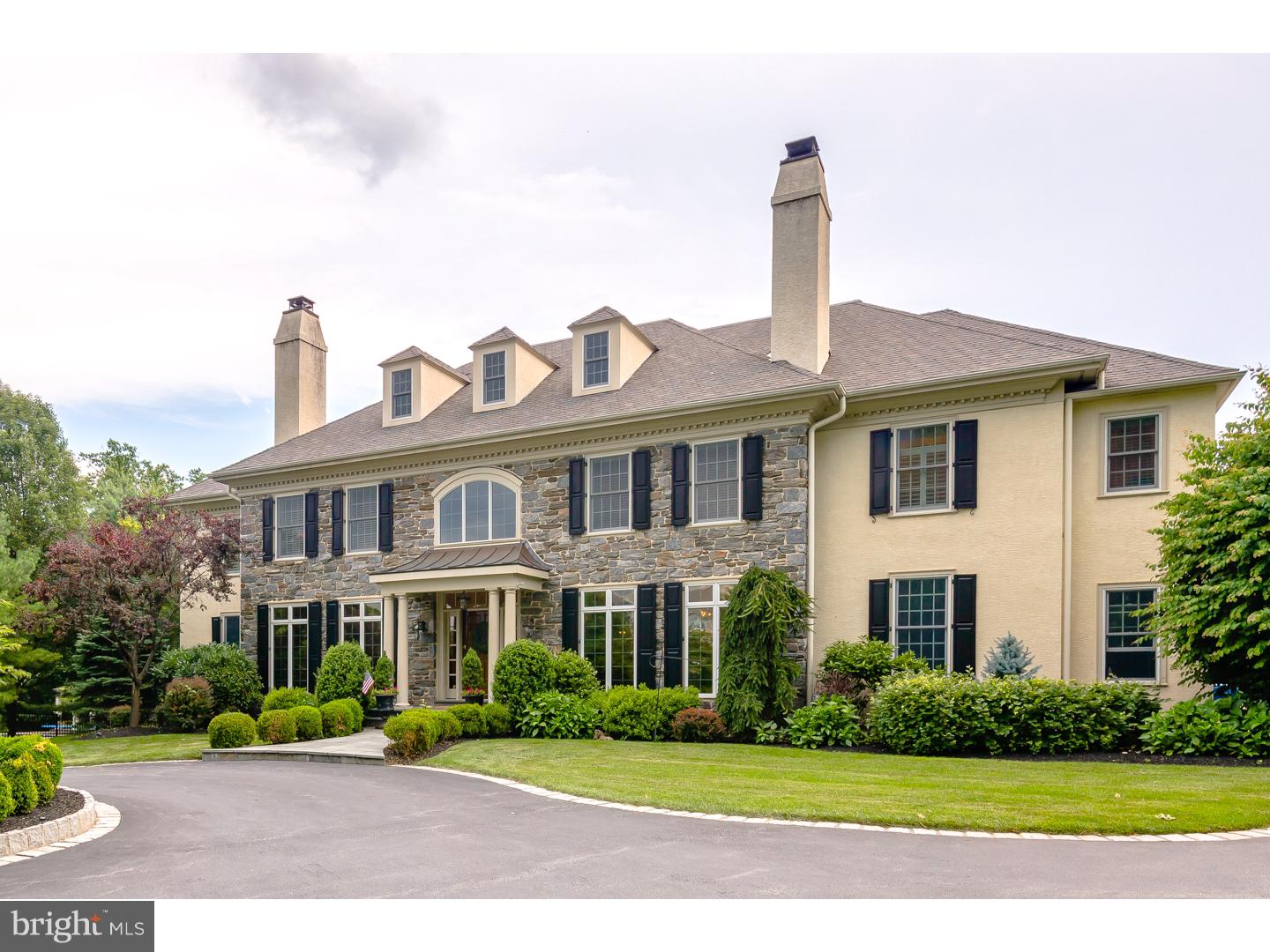 1013 Whitegate Road Wayne, PA 19087 - Photo 1 of 25