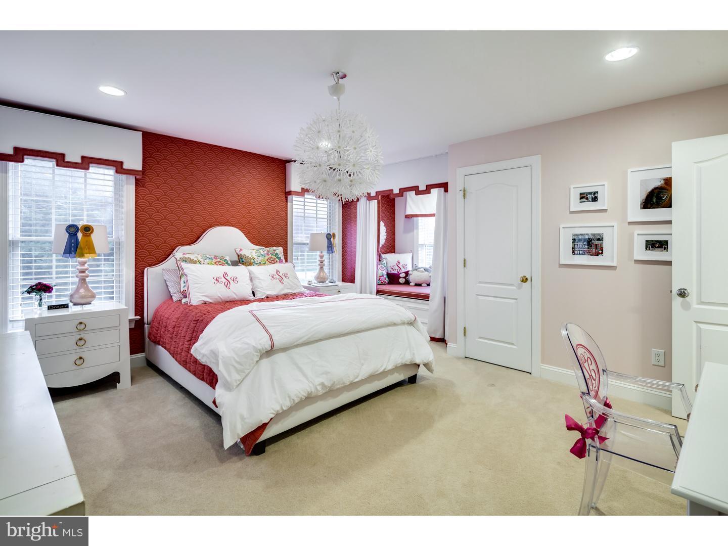 1013 Whitegate Road Wayne, PA 19087 - Photo 18 of 25