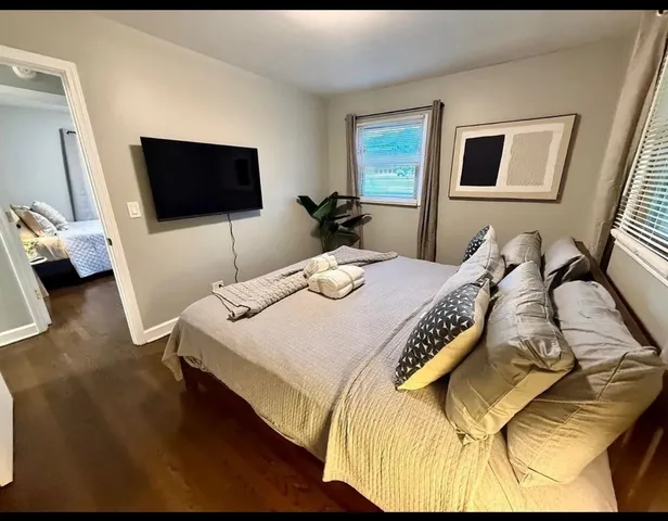 $3,500 | 436 Springhill Drive, Roselle, IL 60172