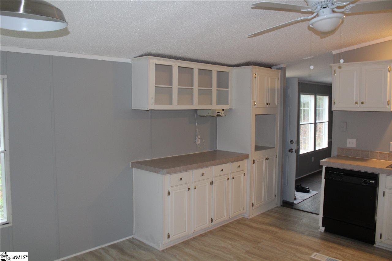 977 Goodwin Bridge Road Travelers Rest, SC 29690 - Photo 6 of 17
