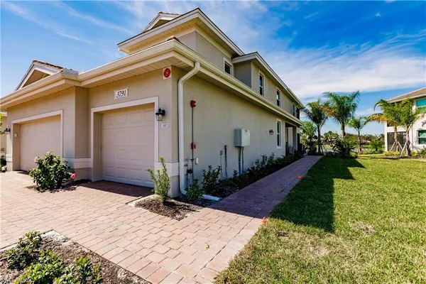 $9,000 | 3791 Pebblebrook Ridge Court, Unit 102, Fort Myers, FL 33905