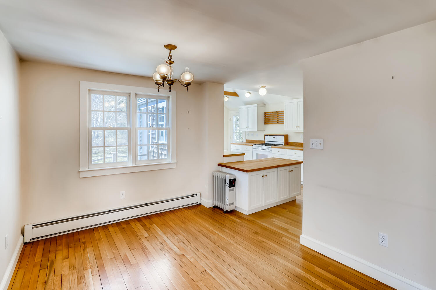 20 Harbor View Road Vineyard Haven, MA 02568 - Photo 13 of 34 Gallery Image 13