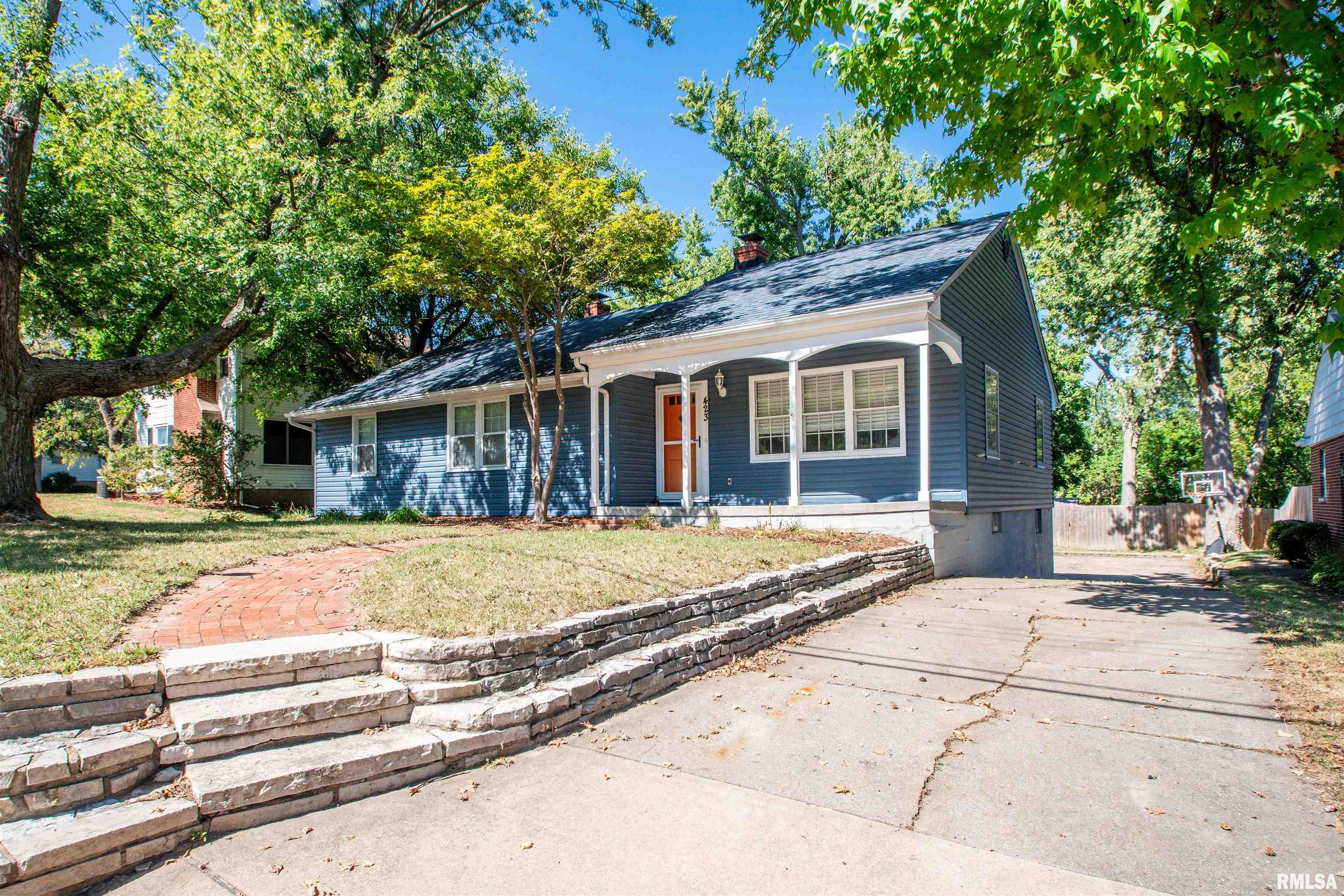 423 West Stonegate Road Peoria, IL 61614 - Photo 46 of 47 Gallery Image 46