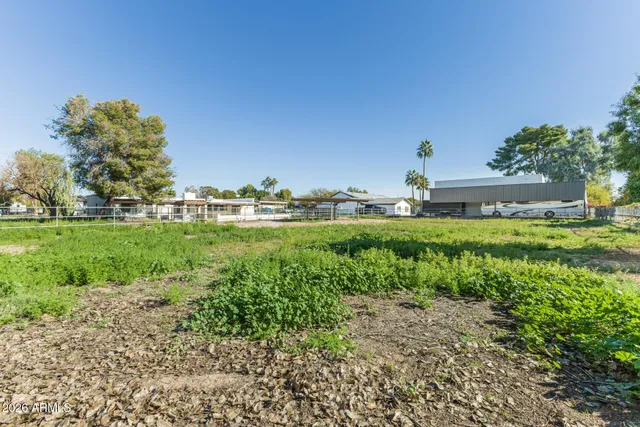 $880,000 | 707 East Redfield Road, Gilbert, AZ 85234