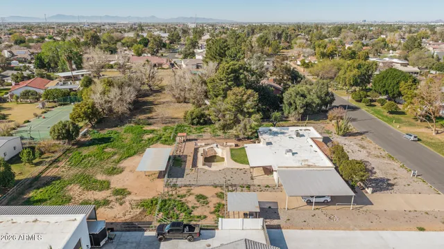 $880,000 | 707 East Redfield Road, Gilbert, AZ 85234