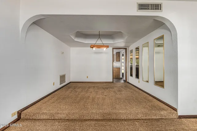 $880,000 | 707 East Redfield Road, Gilbert, AZ 85234