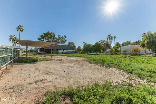 $880,000 | 707 East Redfield Road, Gilbert, AZ 85234