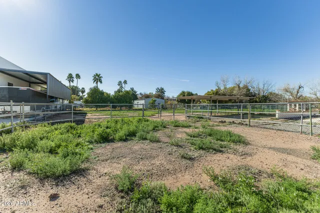 $880,000 | 707 East Redfield Road, Gilbert, AZ 85234