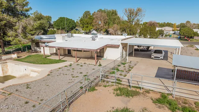 $880,000 | 707 East Redfield Road, Gilbert, AZ 85234