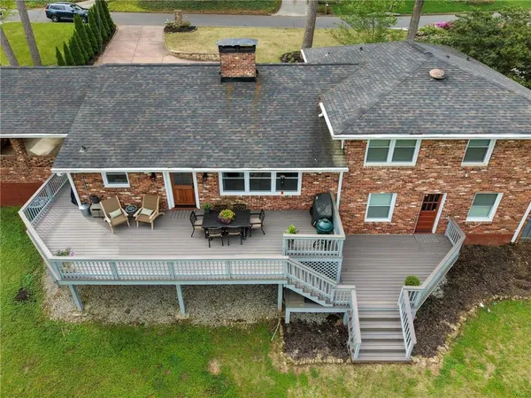 $1,095,000 | 870 Starlight Drive Northeast, Sandy Springs, GA 30342