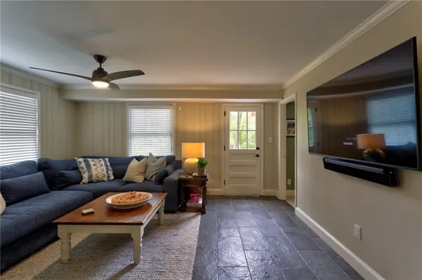 $1,095,000 | 870 Starlight Drive Northeast, Sandy Springs, GA 30342