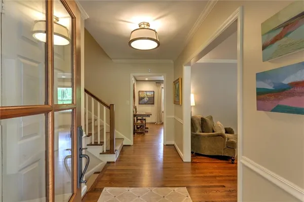 $1,095,000 | 870 Starlight Drive Northeast, Sandy Springs, GA 30342