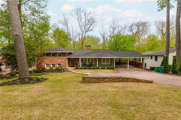 $1,095,000 | 870 Starlight Drive Northeast, Sandy Springs, GA 30342