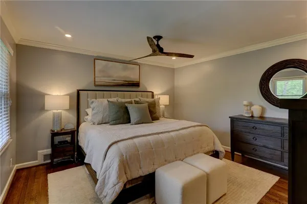 $1,095,000 | 870 Starlight Drive Northeast, Sandy Springs, GA 30342