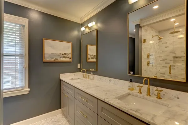 $1,095,000 | 870 Starlight Drive Northeast, Sandy Springs, GA 30342