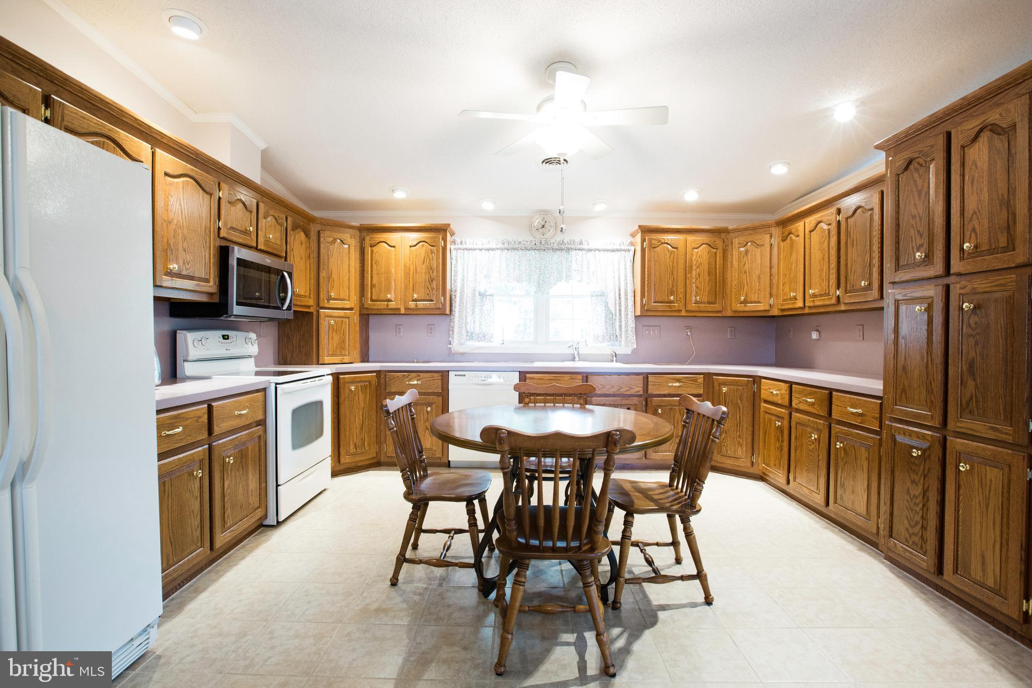 1987 Smith Station Road Hanover, PA 17331 - Photo 13 of 34