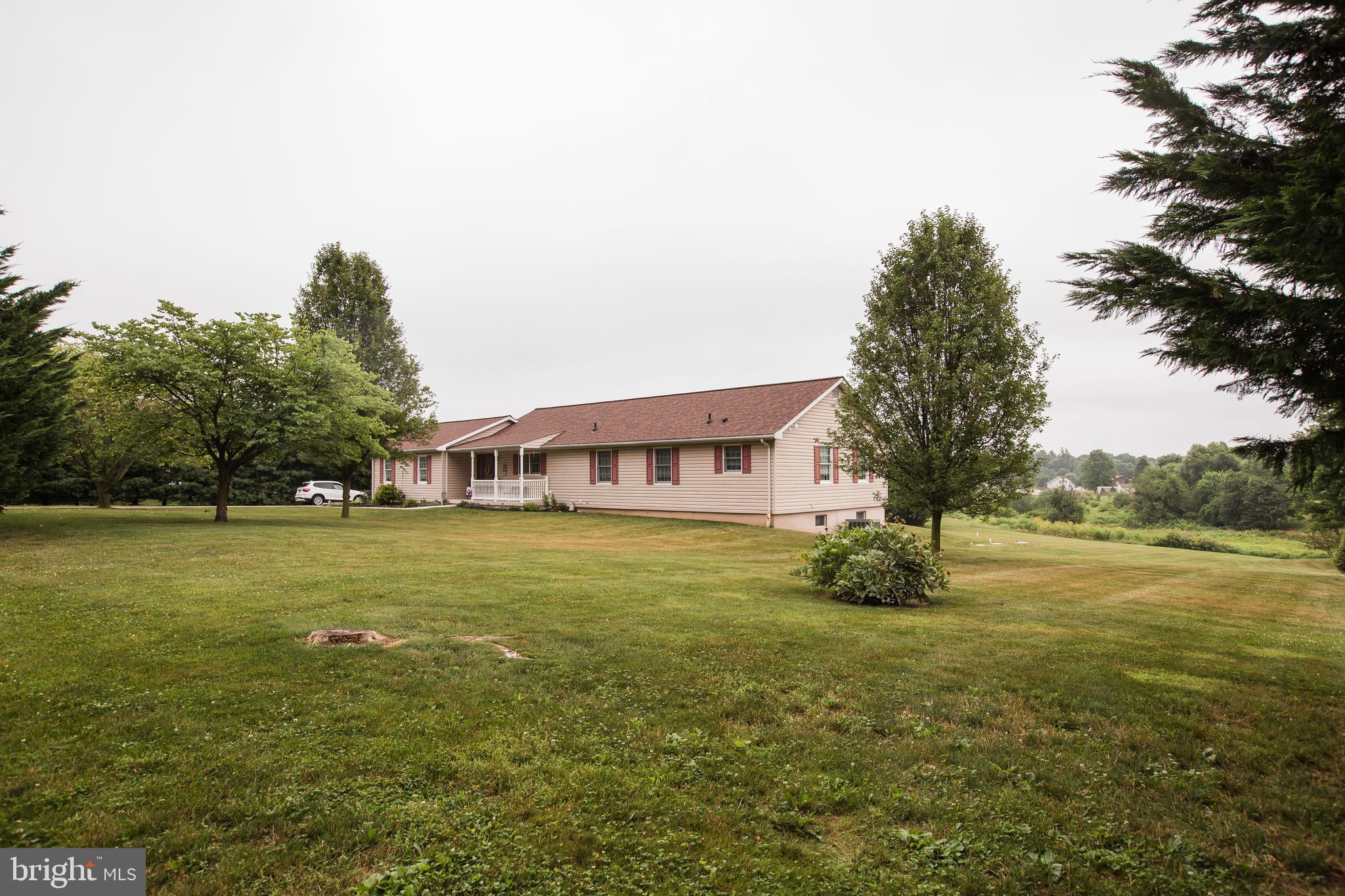1987 Smith Station Road Hanover, PA 17331 - Photo 6 of 34