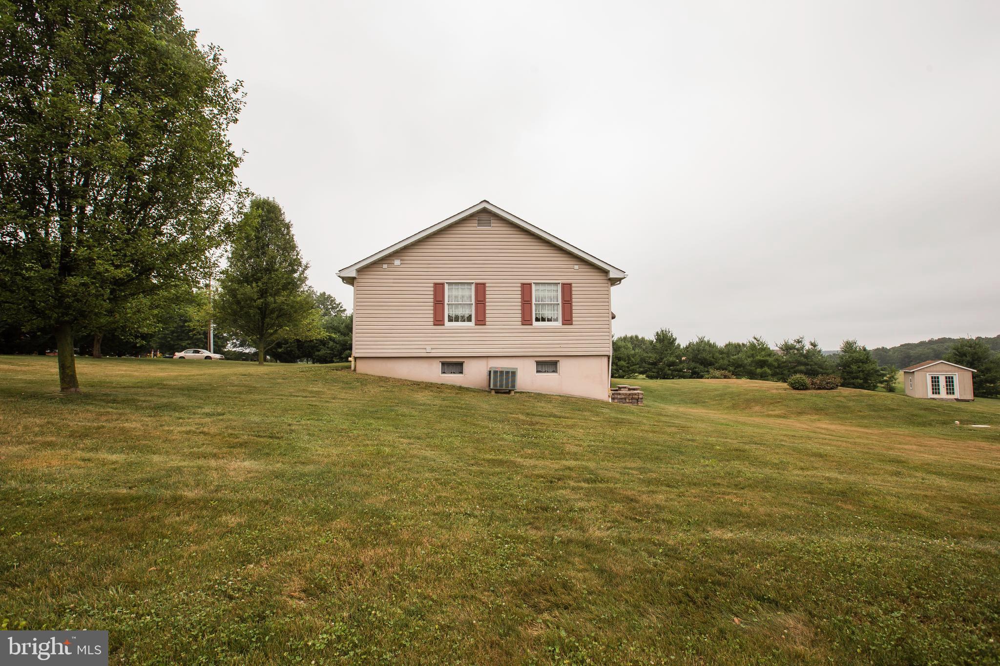 1987 Smith Station Road Hanover, PA 17331 - Photo 7 of 34