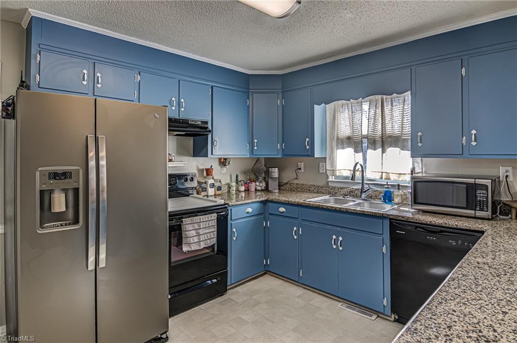 3865 Welcome-Arcadia Road Lexington, NC 27295 - Photo 14 of 32 Gallery Image 14