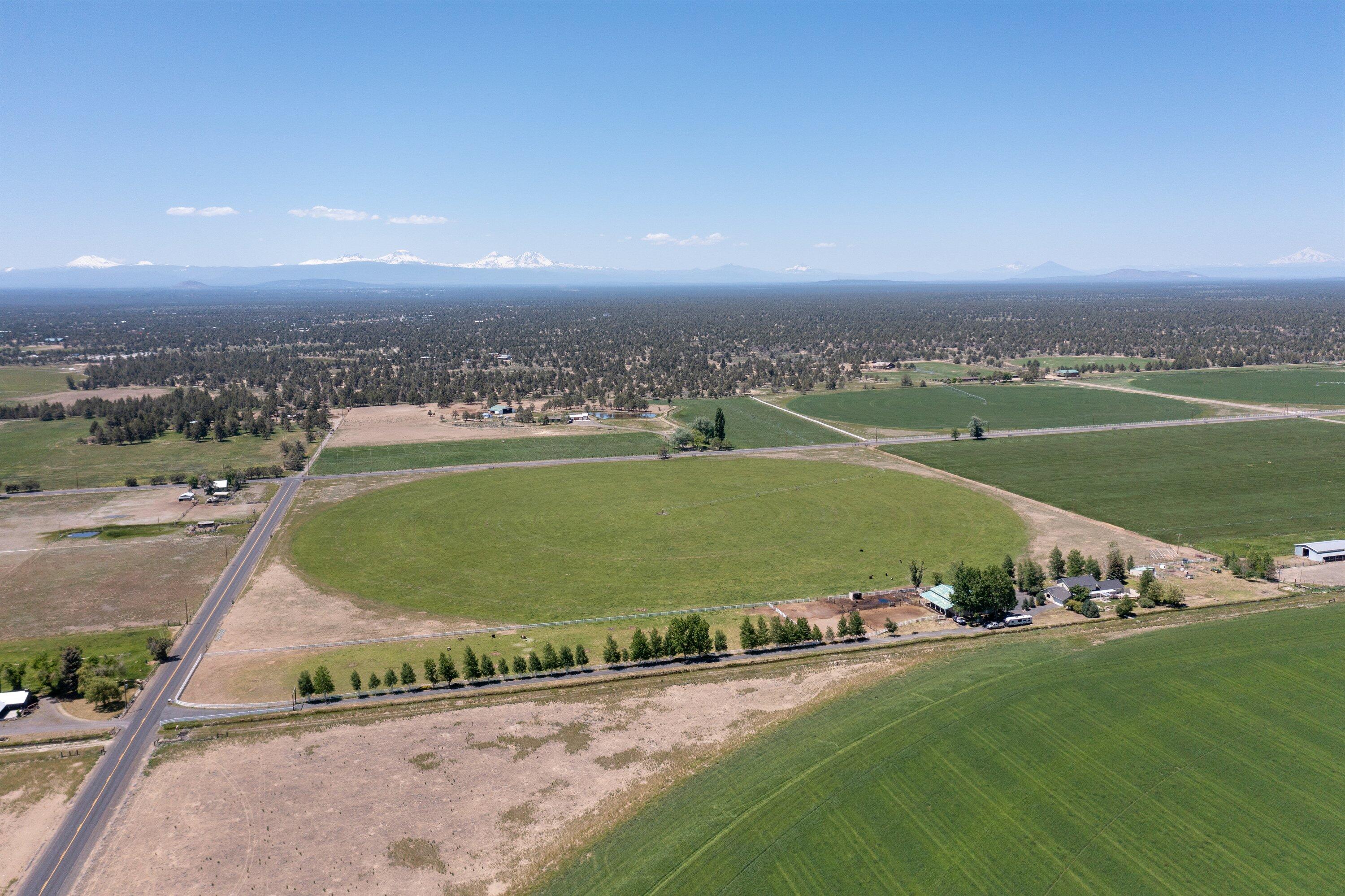 26100 Horsell Road Bend, OR 97701 - Photo 44 of 48 26100 Horsell Rd. High West 3