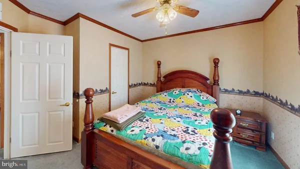 $299,000 | 566 Wild Apple Lane, Paw Paw, WV 25434