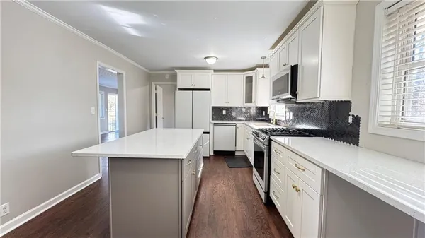 $2,795 | 552 Sybil Lane Southeast, Unit A, Marietta, GA 30067