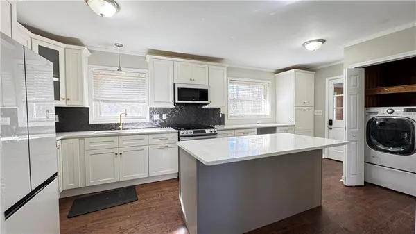 $2,795 | 552 Sybil Lane Southeast, Unit A, Marietta, GA 30067