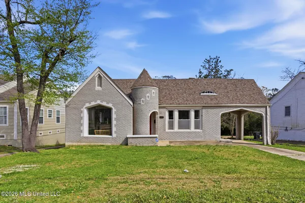$210,000 | 4040 North State Street, Jackson, MS 39206