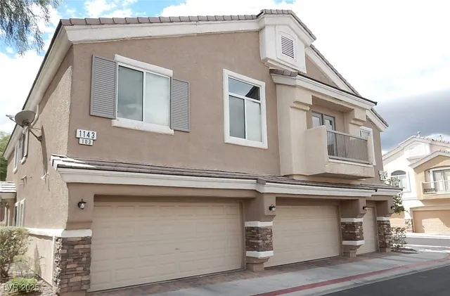 $1,725 | 1143 Heavenly Harvest Place, Unit 102, Henderson, NV 89002