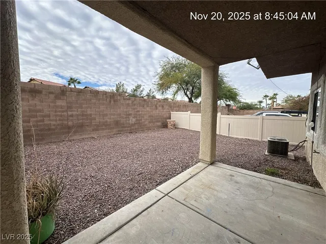 $1,725 | 1143 Heavenly Harvest Place, Unit 102, Henderson, NV 89002