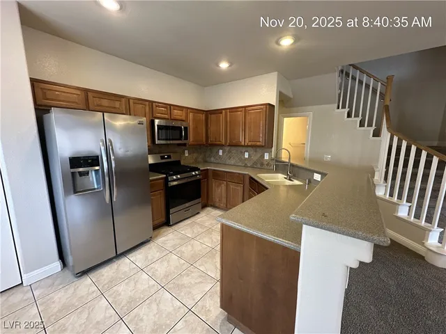 $1,725 | 1143 Heavenly Harvest Place, Unit 102, Henderson, NV 89002