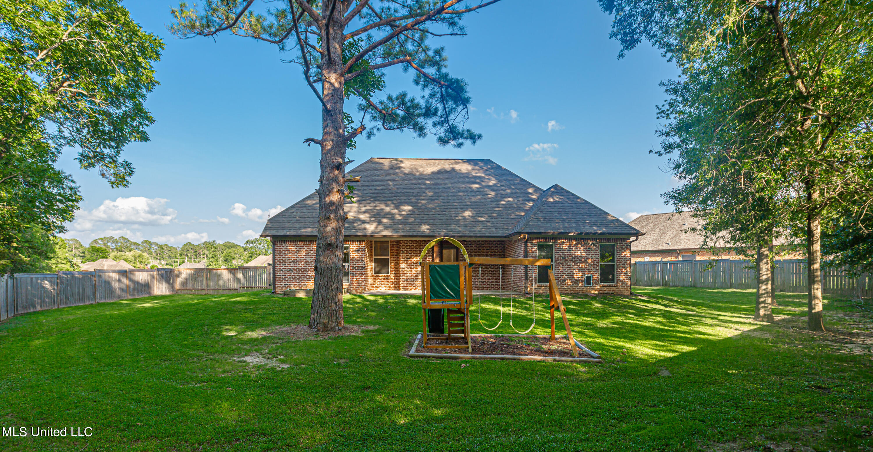 49 Waterstone Way Clinton, MS 39056 - Photo 5 of 43 V63A6380