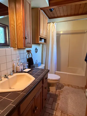 $550,000 | 852 Sawyer Hill Road, Mount Holly, VT 05758