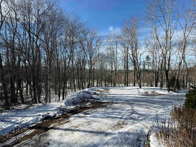 $550,000 | 852 Sawyer Hill Road, Mount Holly, VT 05758