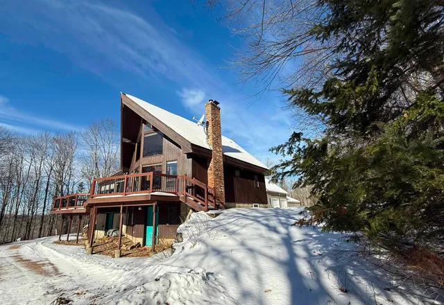 $550,000 | 852 Sawyer Hill Road, Mount Holly, VT 05758