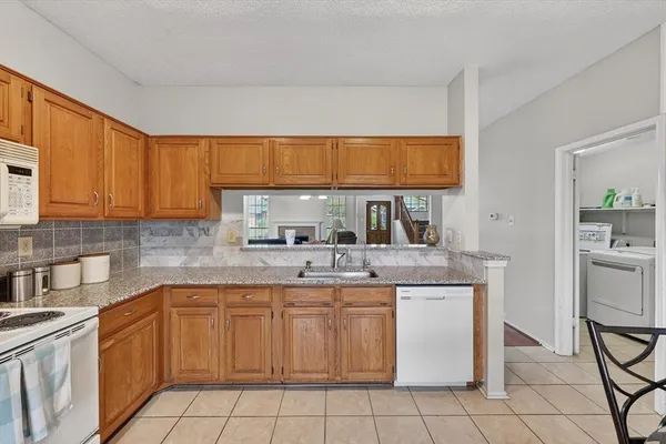 $2,100 | 6518 Teresa Lane, Rowlett, TX 75089
