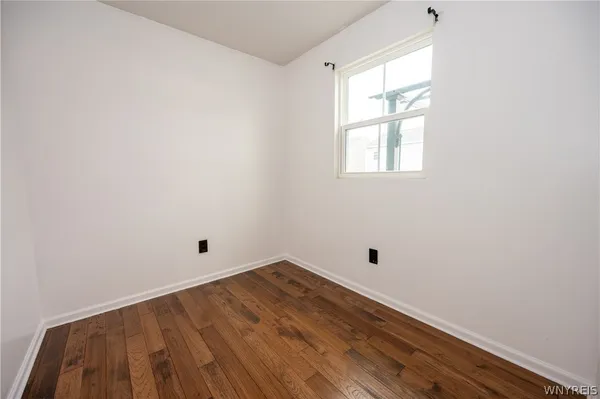 $399,900 | 16 Stelle Street, Hamburg, NY 14075