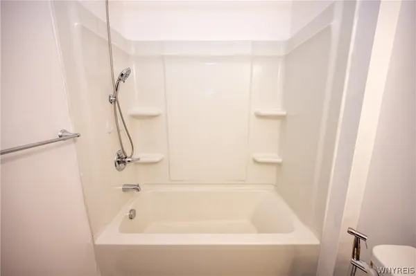 $399,900 | 16 Stelle Street, Hamburg, NY 14075