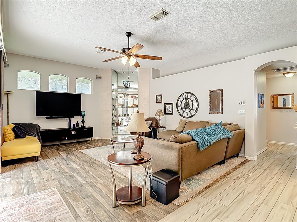 2087 Breezy Way Spring Hill, FL 34608 - Photo 22 of 69