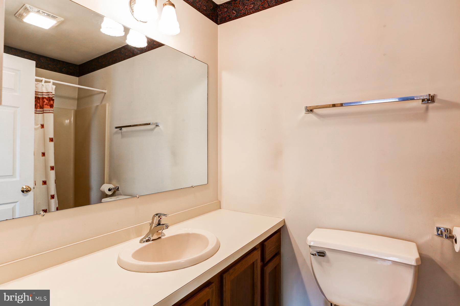 1959 Wexford Road Palmyra, PA 17078 - Photo 30 of 34 bedroom 3, complete with another full bathroom