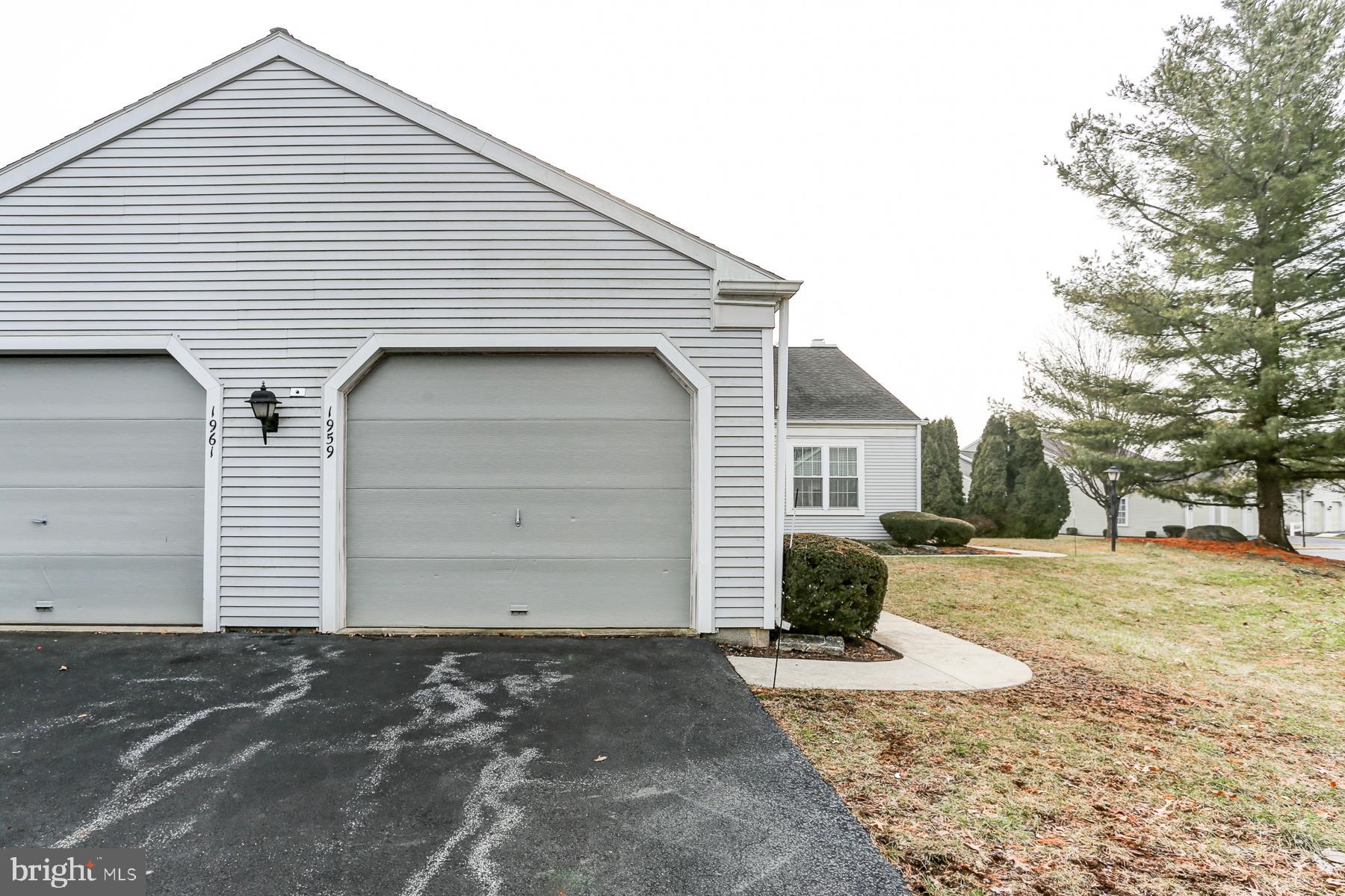 1959 Wexford Road Palmyra, PA 17078 - Photo 32 of 34 garage