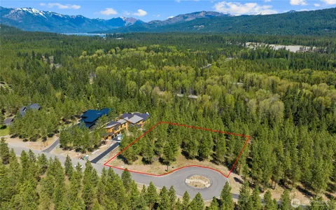 a view of lake view and mountain view